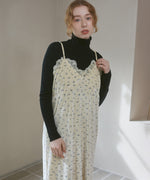 小花柄レース付きベロアキャミワンピース