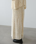 小花柄レース付きベロアキャミワンピース