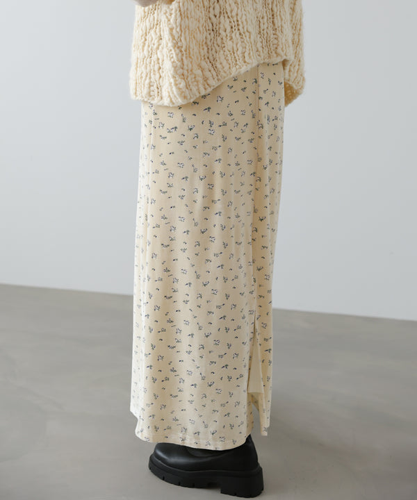 小花柄レース付きベロアキャミワンピース