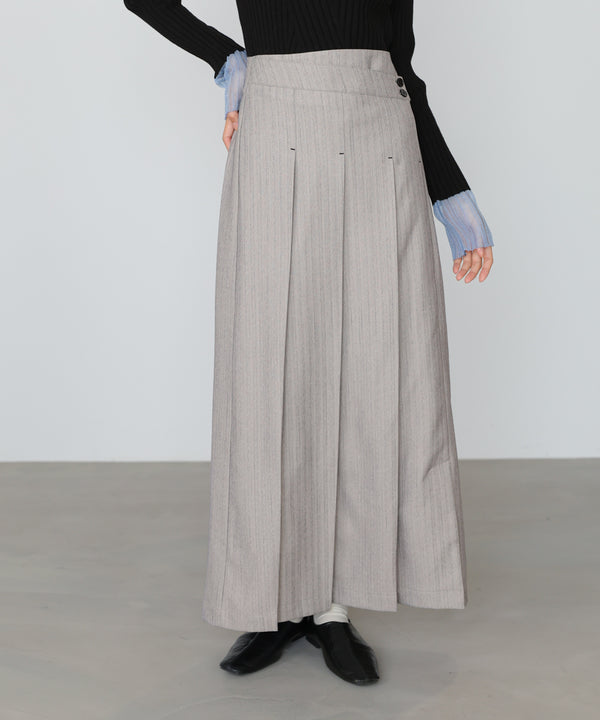 ピンストライプサイドプリーツスカート