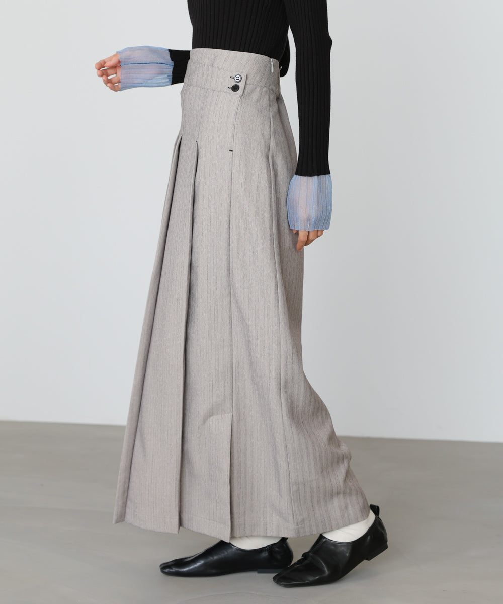 ピンストライプサイドプリーツスカート