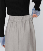 ピンストライプサイドプリーツスカート