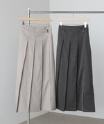 ピンストライプサイドプリーツスカート