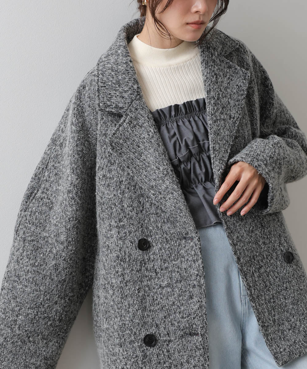 スリーブデザインハーフ丈コート
