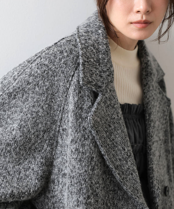 スリーブデザインハーフ丈コート