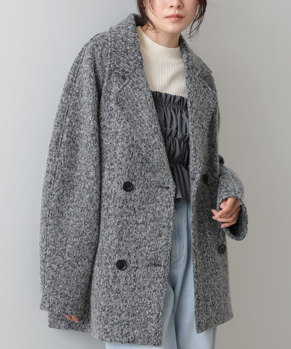 スリーブデザインハーフ丈コート