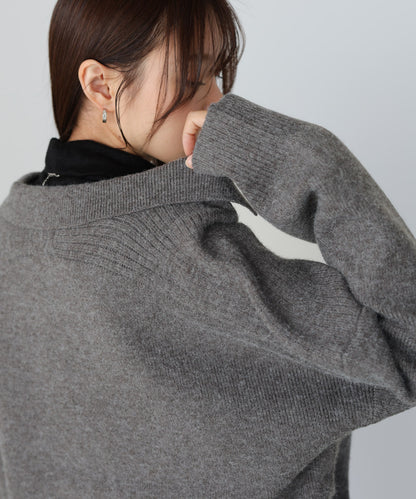 襟付きリブ切替サイドドロストニットトップス