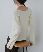 スリットニットトップス