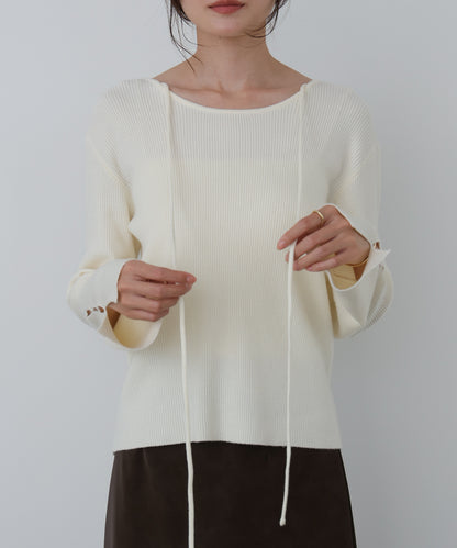 スリットニットトップス