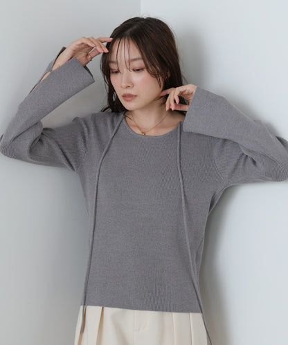 スリットニットトップス
