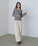 スリットニットトップス