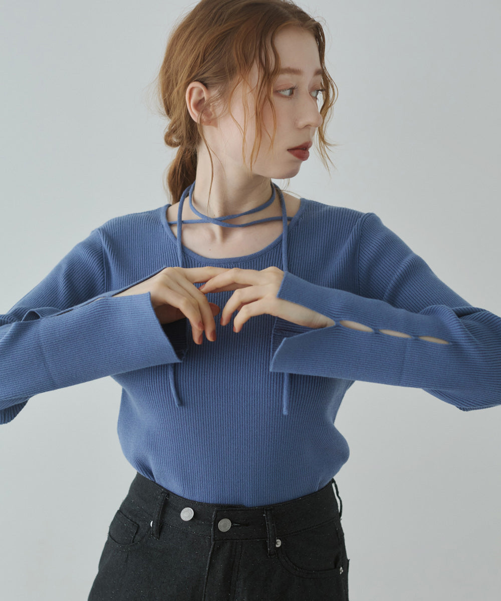 スリットニットトップス