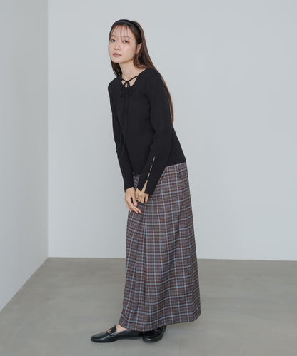 スリットニットトップス