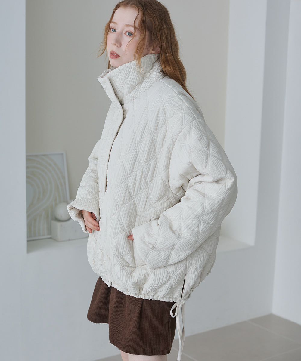 ウェーブキルティング中綿ミドルコート