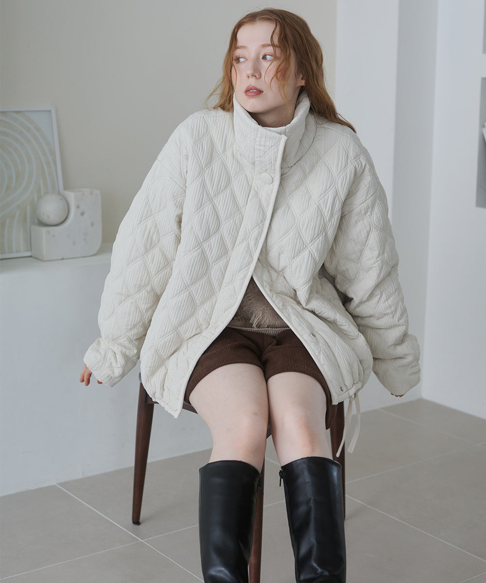 ウェーブキルティング中綿ミドルコート