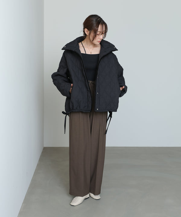 ウェーブキルティング中綿ミドルコート