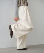 ツータックワイドパンツ