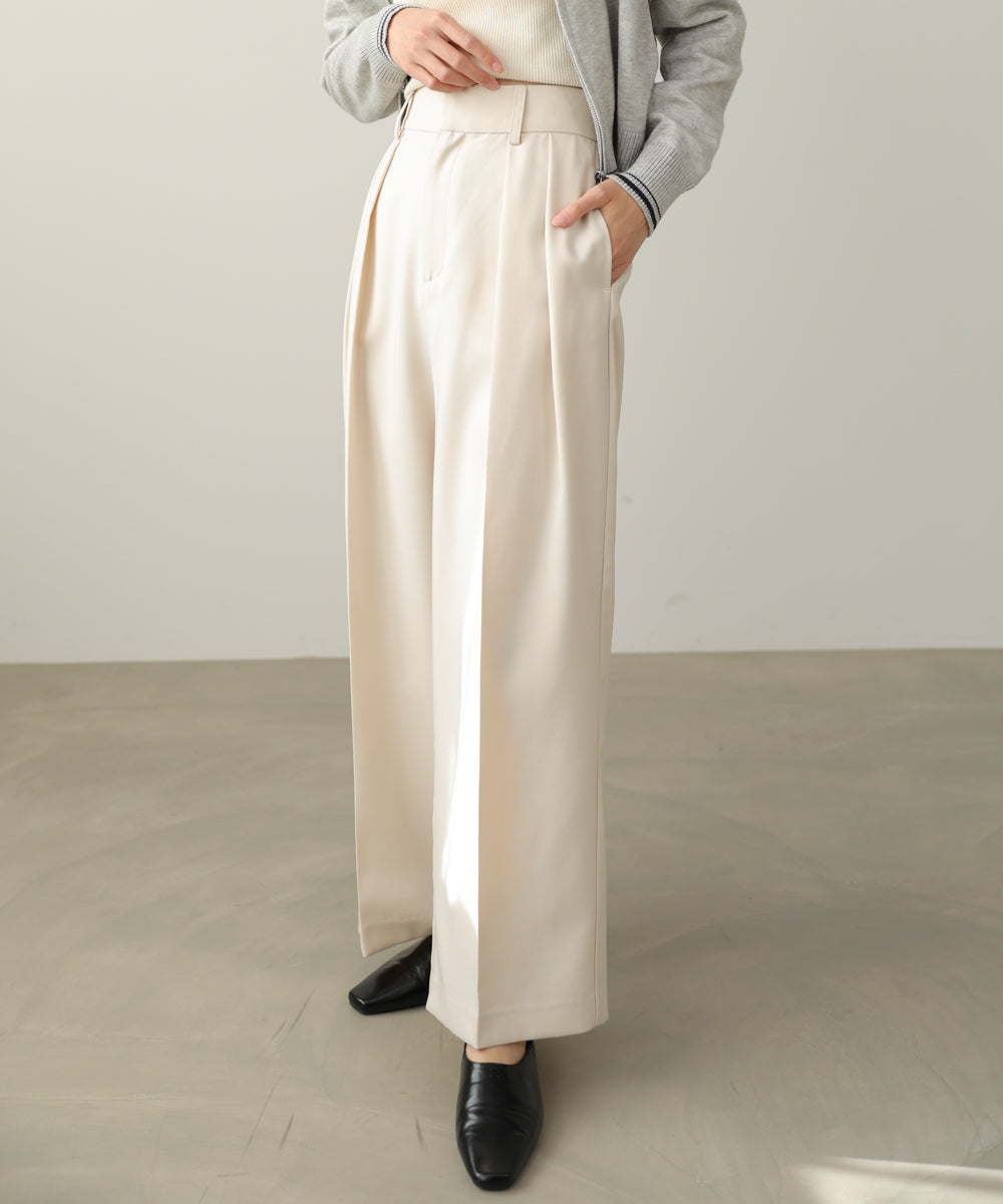 ツータックワイドパンツ