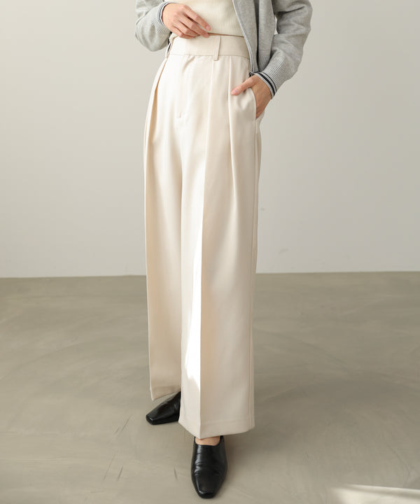 ツータックワイドパンツ