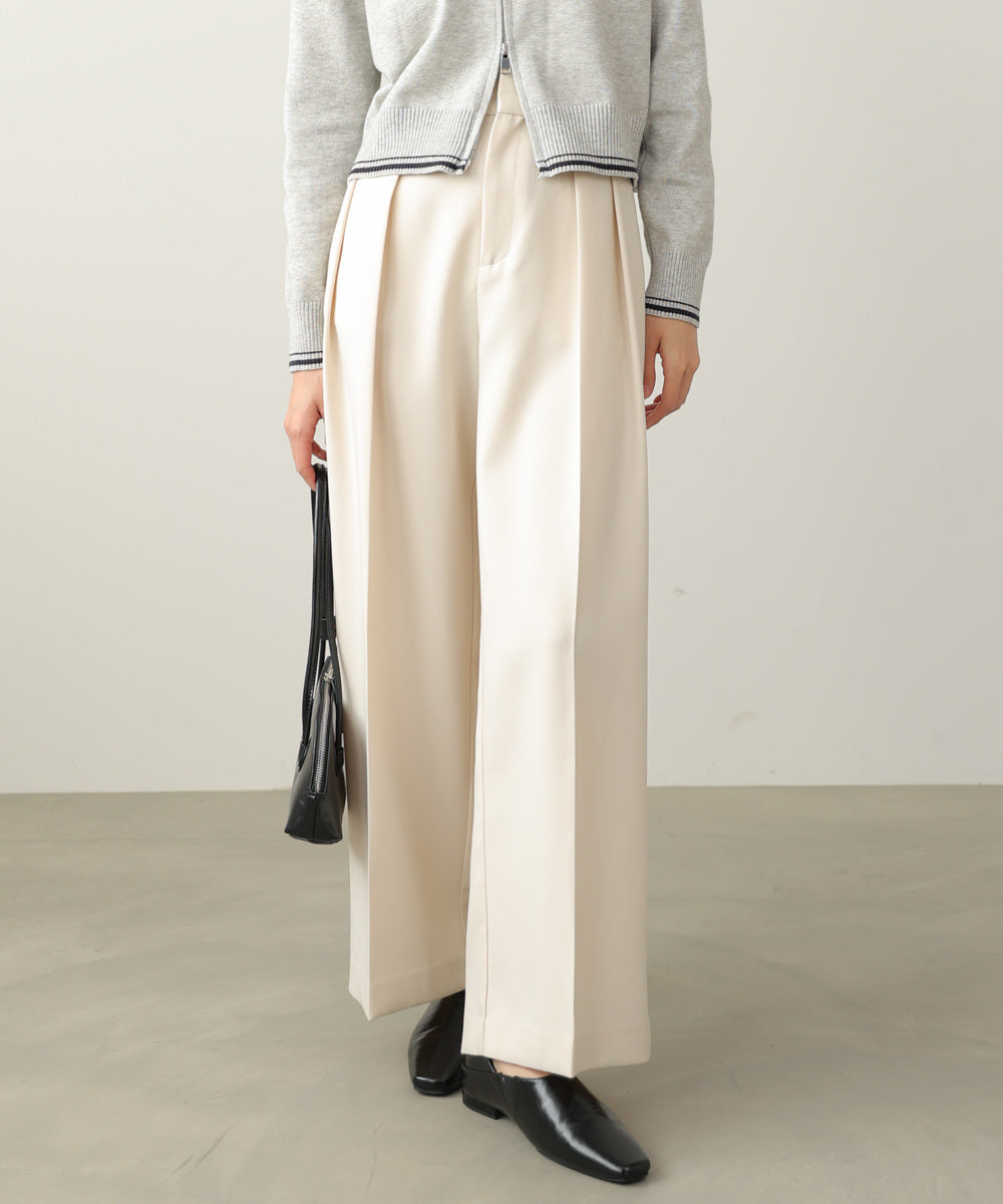 ツータックワイドパンツ
