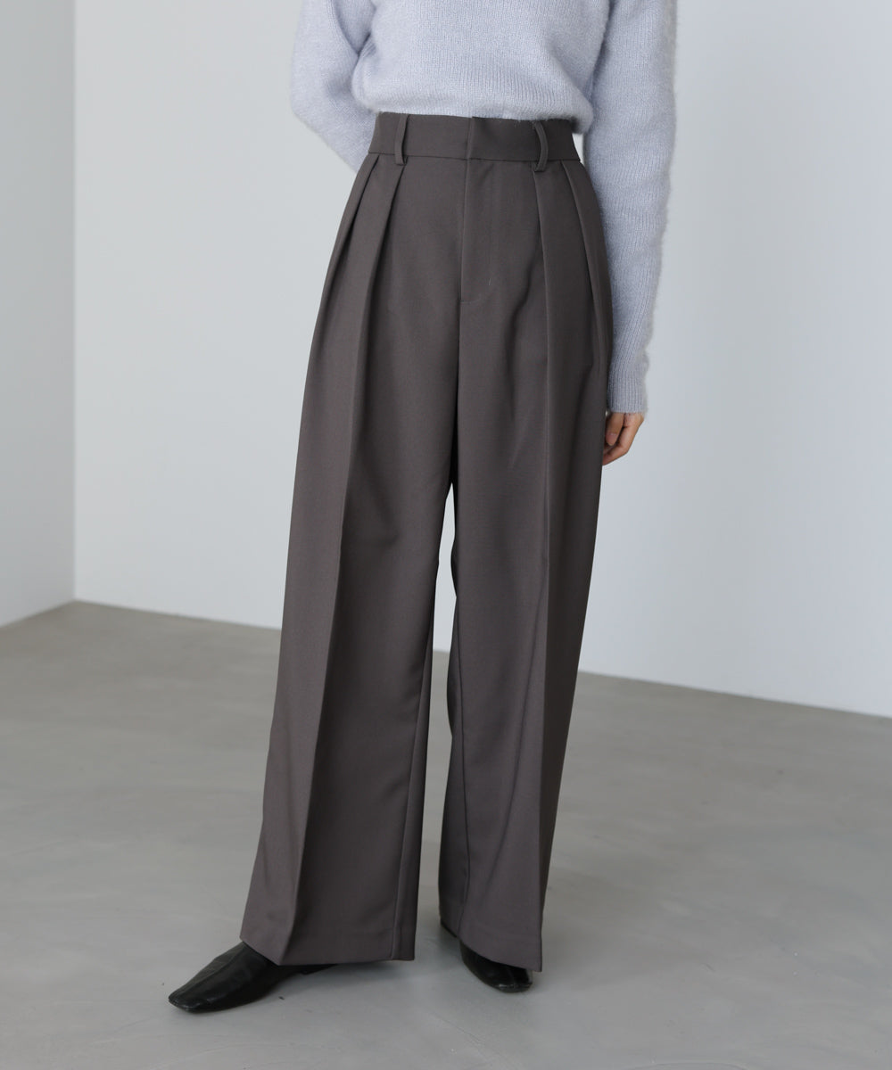 ツータックワイドパンツ