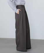 ツータックワイドパンツ