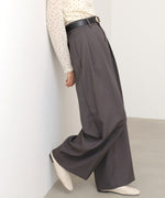 ツータックワイドパンツ