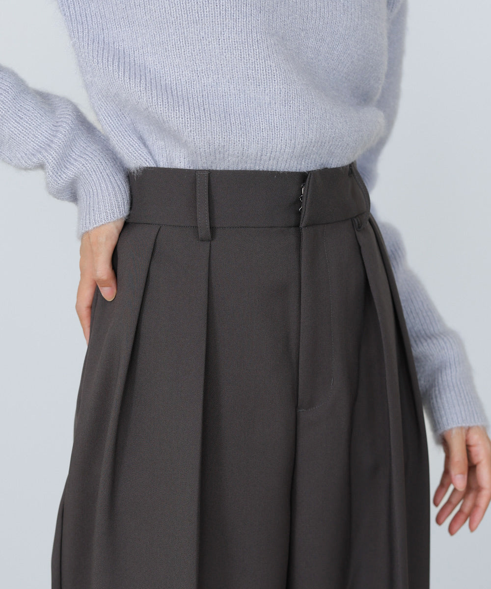 ツータックワイドパンツ