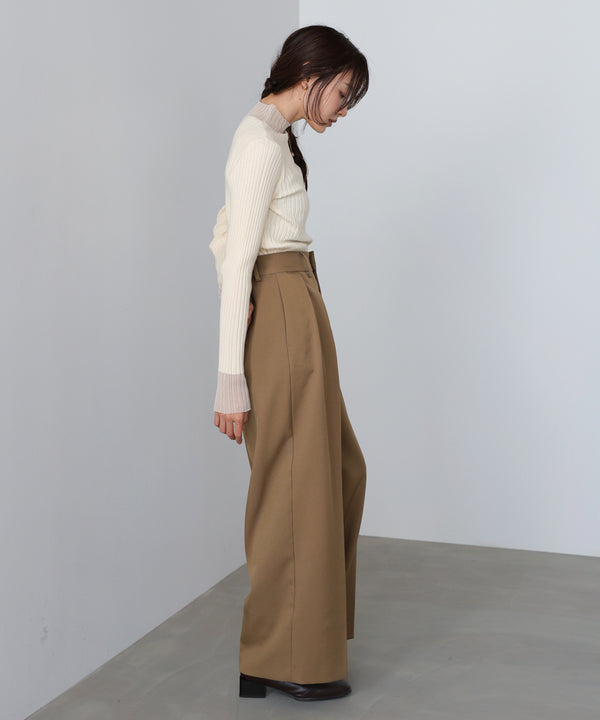 ツータックワイドパンツ