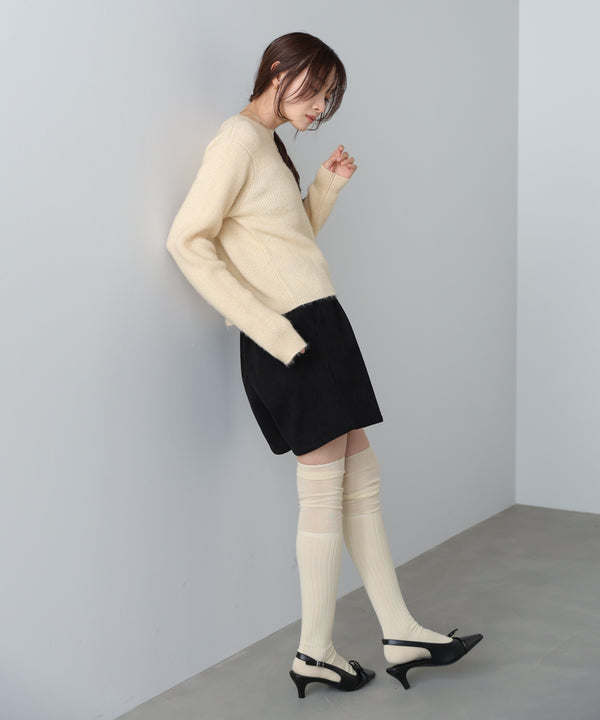 シャギーシャイニーニット