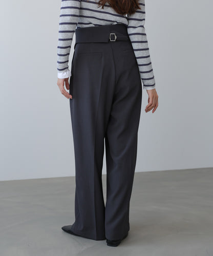 ウエストフラップ釦ワイドタックパンツ