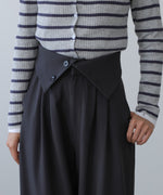 ウエストフラップ釦ワイドタックパンツ