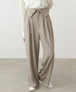 ウエストフラップ釦ワイドタックパンツ