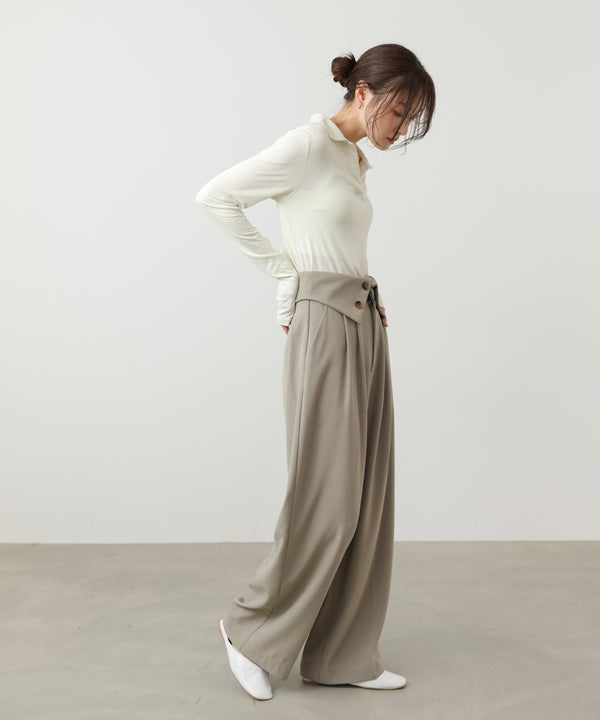 ウエストフラップ釦ワイドタックパンツ