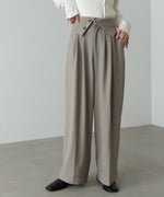 ウエストフラップ釦ワイドタックパンツ