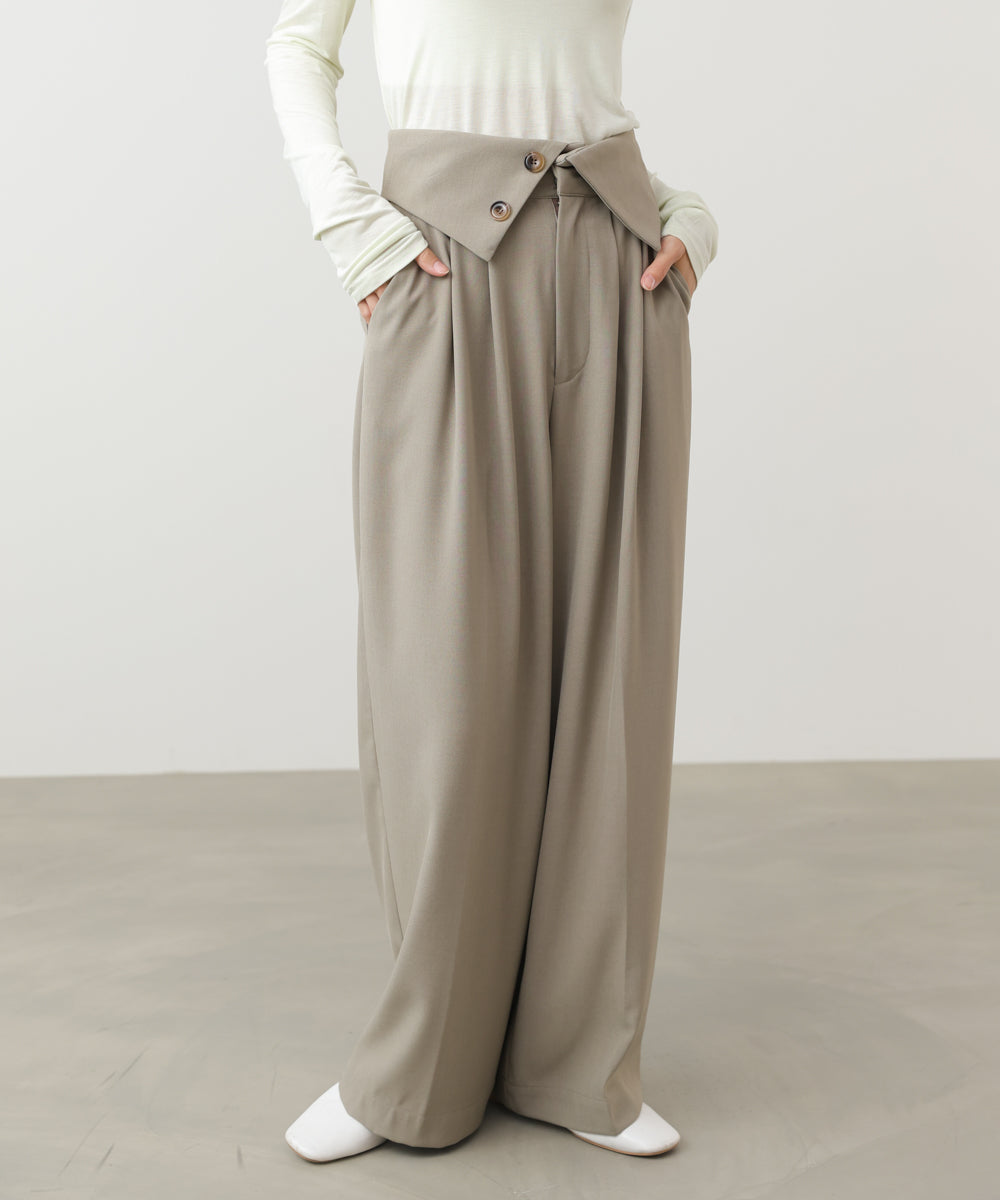 ウエストフラップ釦ワイドタックパンツ