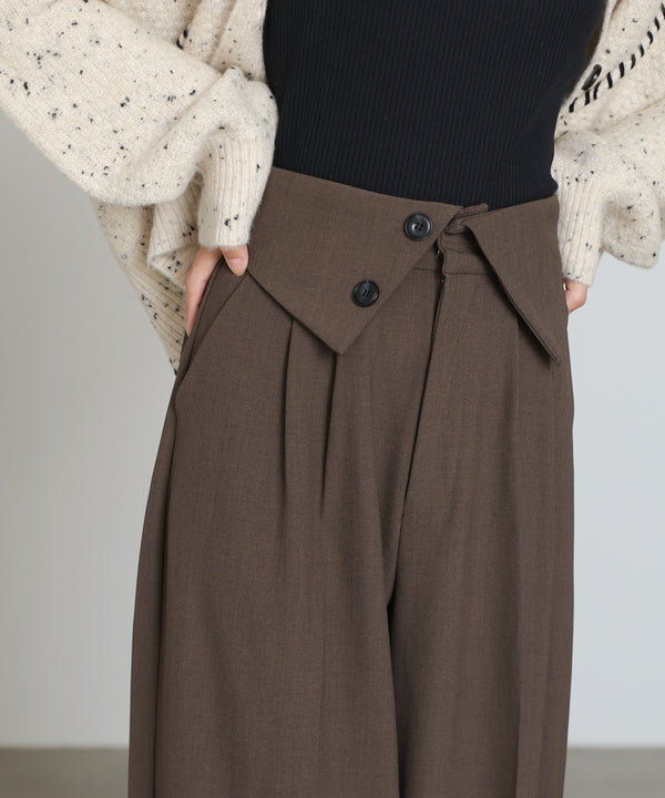 ウエストフラップ釦ワイドタックパンツ