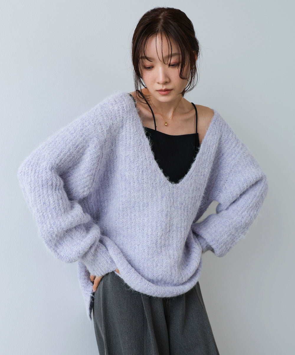 ワイドＶネックルーズニットプルオーバー