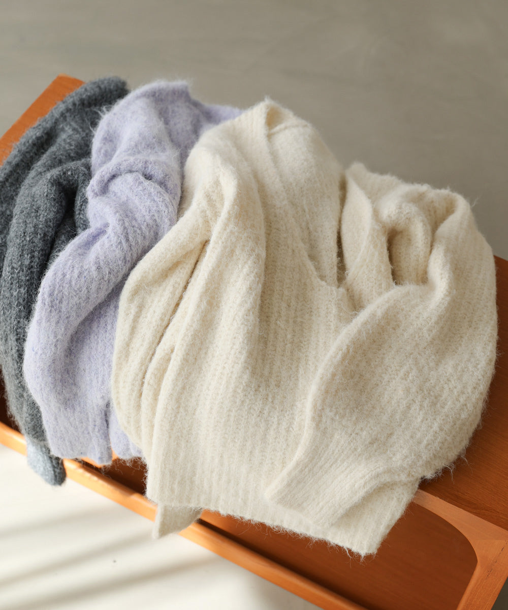 ワイドＶネックルーズニットプルオーバー