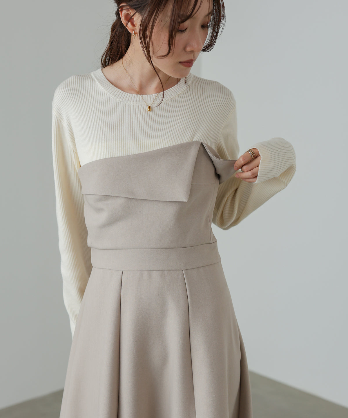 【選べるネック】レイヤード風ドッキングニットワンピ