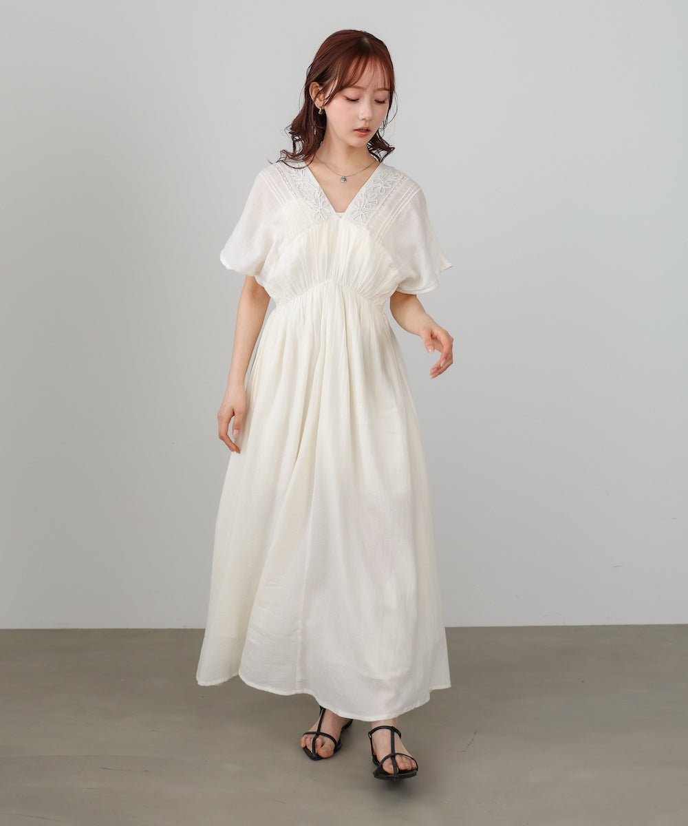 【選べるサイズ展開】テープ刺繍ピンタックレースワンピース