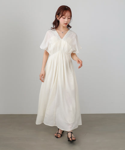 【選べるサイズ展開】テープ刺繍ピンタックレースワンピース