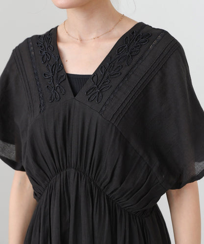 【選べるサイズ展開】テープ刺繍ピンタックレースワンピース