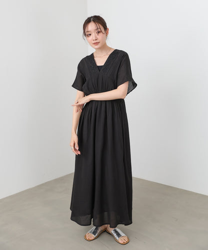 【選べるサイズ展開】テープ刺繍ピンタックレースワンピース