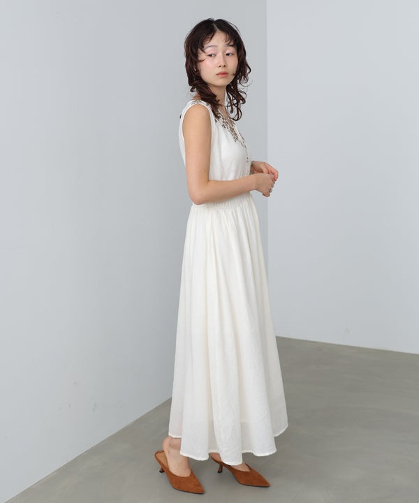 【選べるサイズ展開】スカラップ刺繍ウエストギャザーワンピース