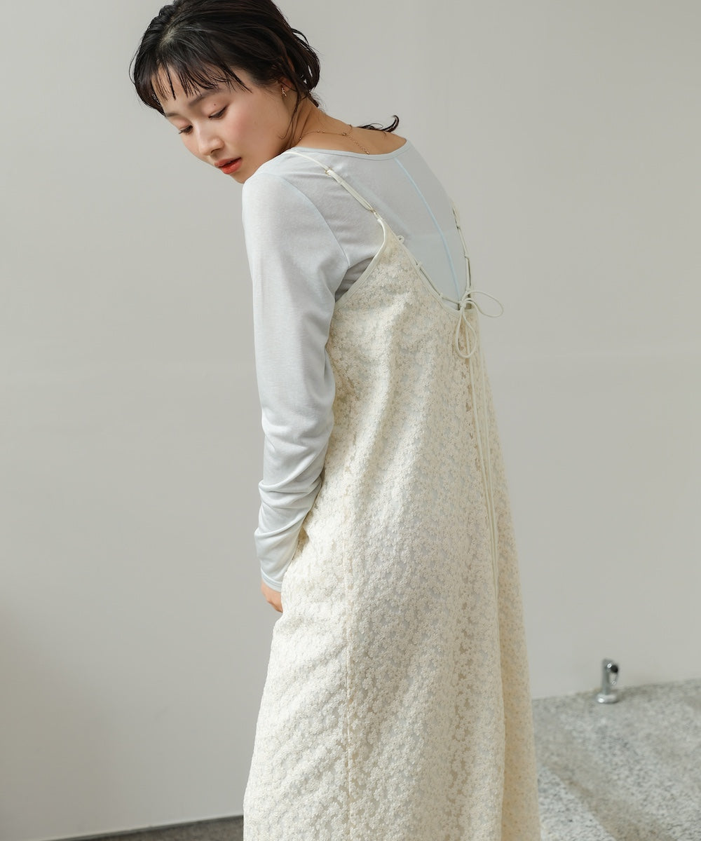 刺繍フラワーキャミワンピース