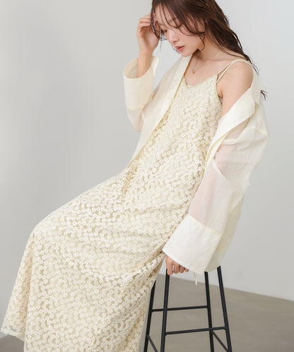 刺繍フラワーキャミワンピース