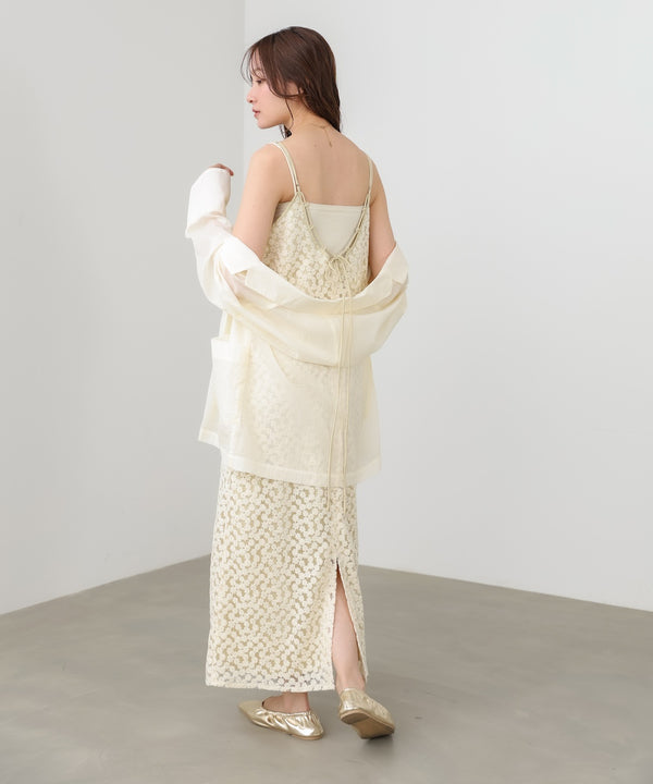 刺繍フラワーキャミワンピース