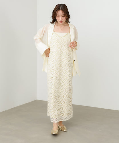 刺繍フラワーキャミワンピース