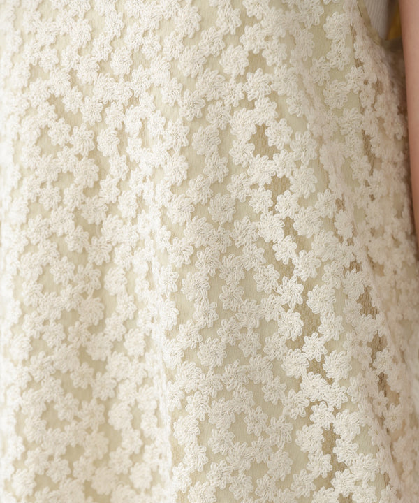刺繍フラワーキャミワンピース